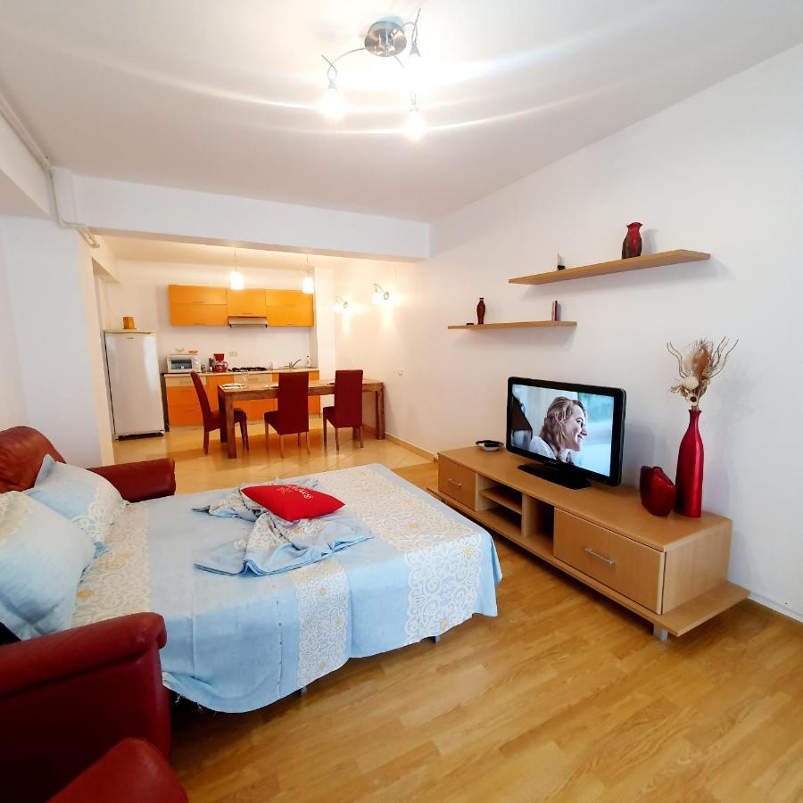 Summer Lake Apartman Mamaia Kültér fotó